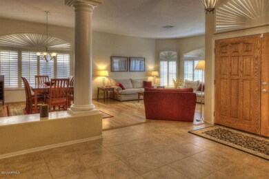 002_Foyer