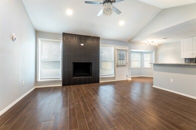 4726 Glendower Dr, Spring, TX 77373 - photo 3