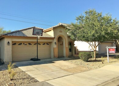 10510 W La Reata