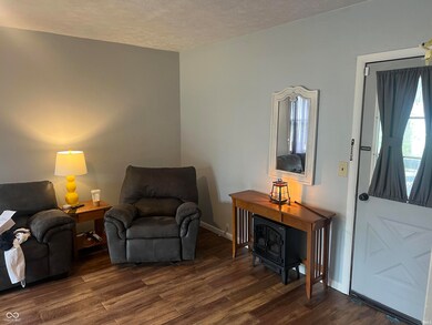 3916 Walnut St, Anderson, IN 46013 - photo 5