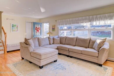 14 Glen Terrace, Schenectady, NY 12302 - photo 5