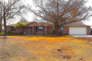 5232 E Tyler Dr, Tuttle, OK 73089 - photo 2