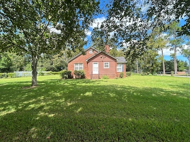 1130 Benjamin Ave, Albany, GA 31707 - photo 4