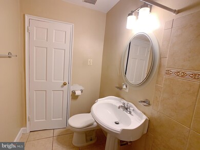 7205 Sligo Pkwy E, Takoma Park, MD 20912 - photo 7