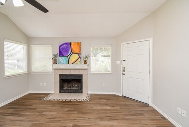 16186 Golden Sands Dr, Houston, TX 77095 - photo 6