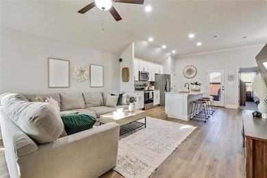 1312 Saratoga Dr, Sherman, TX 75092 - photo 3