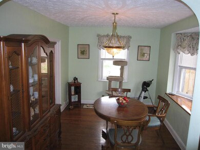 5914 Plumer Ave, Baltimore, MD 21206 - photo 2