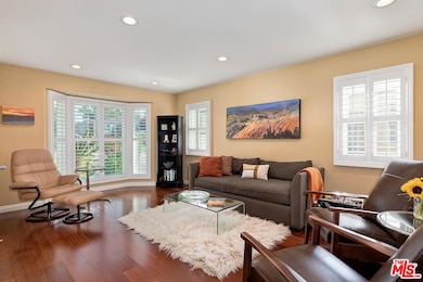 125 W Sycamore Ave, El Segundo, CA 90245 - photo 4