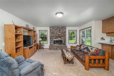 9115 262nd St E, Graham, WA 98338 - photo 7