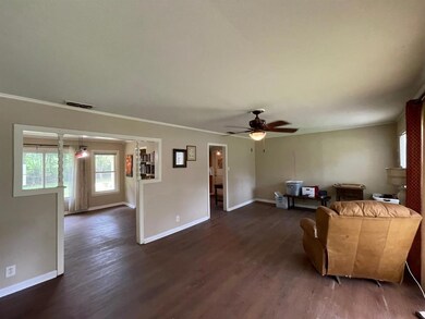 2441 Sunnybrook Dr, Tyler, TX 75701 - photo 2