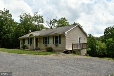 310 Weber Ln, Berkeley Springs, WV 25411 - photo 5
