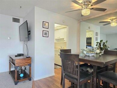 2111 Lakeview Dr unit 3C, Sebring, FL 33870 - photo 5