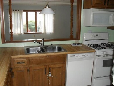 3236 Condit St, Highland, IN 46322 - photo 6