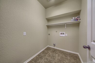 9531 Gold Stage Rd, San Antonio, TX 78254 - photo 6