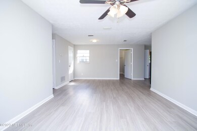 5213 Acoma Ave, Jacksonville, FL 32210 - photo 2