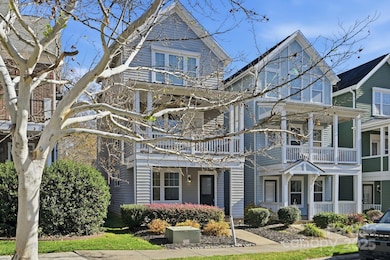 343 Spring St, Davidson, NC 28036 - photo 2