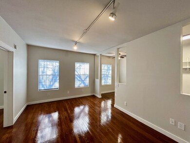 4021 Mandell St unit F, Houston, TX 77006 - photo 4