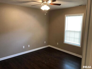 1105 N Monroe St unit A-D, Marion, IL 62959 - photo 7