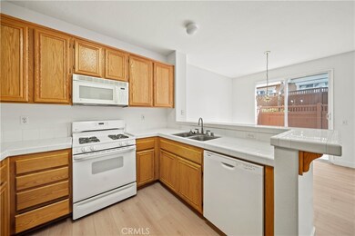 17824 Elm Ct unit 63, Carson, CA 90746 - photo 7