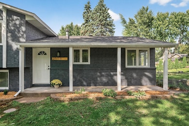 2573 South Ave E, Saint Paul, MN 55109 - photo 6