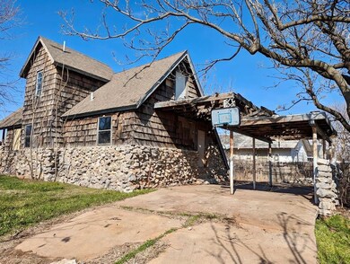 View of property exterior