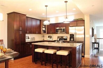 703 Lois Ln, Schenectady, NY 12304 - photo 6