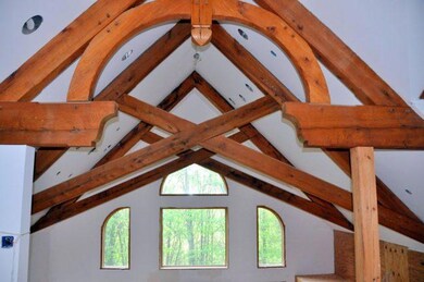 Bennett-Mountain-Retreat-004-650x432