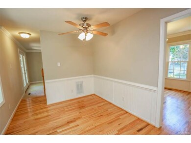 Breakfast nook off kitchen leads to family room or