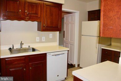 8101 Connecticut Ave unit N-202, Chevy Chase, MD 20815 - photo 7