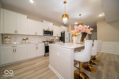 945 Aries Blvd, Franklin, IN 46131 - photo 3