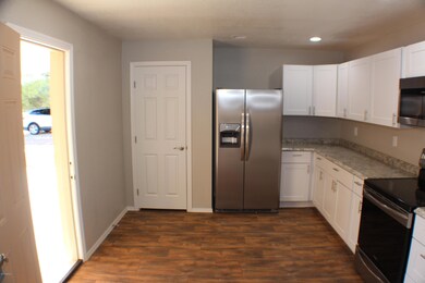 4756 E Greenway St, Mesa, AZ 85205 - photo 7