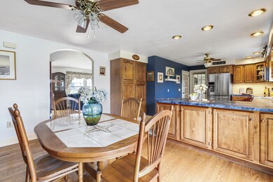 31-web-or-mls-114Frost-25