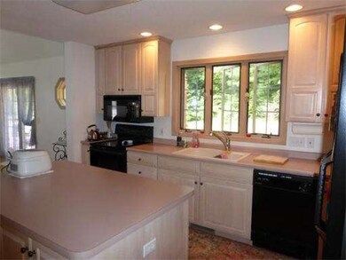 24 Scenic Rd, Westfield, MA 01085 - photo 5