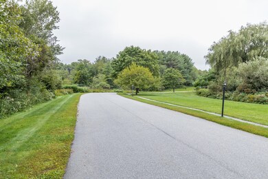 34 Somerset unit B-34, Freeport, ME 04032 - photo 2