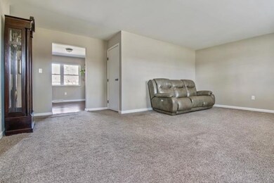 7162 Jackie Dr, Liberty Township, OH 45044 - photo 5