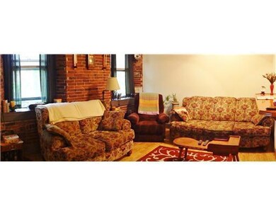 Island Terrace unit 137, Saco, ME 04072 - photo 5