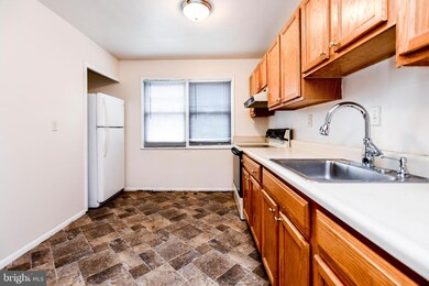 1827 Grempler Way, Edgewood, MD 21040 - photo 4