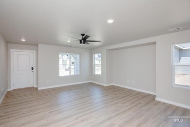 18249 N Trumpet Lily Ave, Nampa, ID 83687 - photo 3