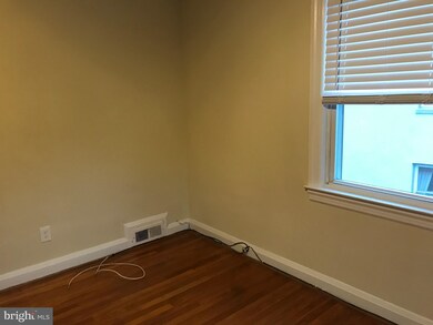 5562 Ashbourne Rd unit 2, Halethorpe, MD 21227 - photo 7