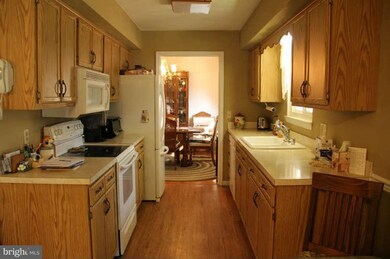 11235 Country Rd, Dunkirk, MD 20754 - photo 7