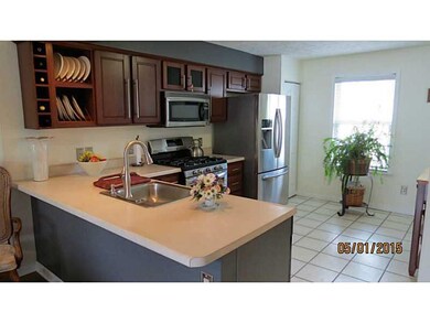 Kitchen. Fantastic open kitchen with newer cabinet