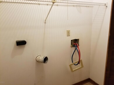 7674 Melissa Ct N, Jacksonville, FL 32210 - photo 4