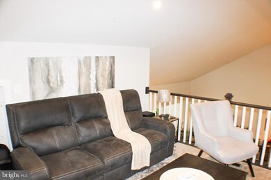 10120 Seattle Slew Ln unit P, Laurel, MD 20723 - photo 5