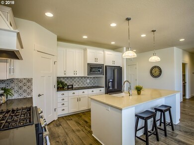 1829 Silverstone Dr, Forest Grove, OR 97116 - photo 7