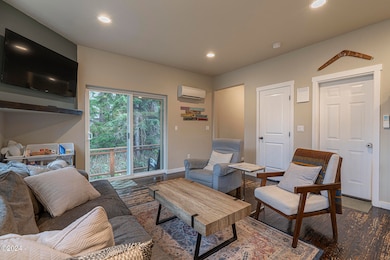 535 SE Port Ave, Lincoln City, OR 97367 - photo 5