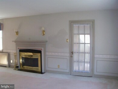 24 N Columbia St, Woodbury, NJ 08096 - photo 2