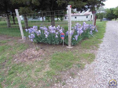 16932 R4 Rd, Mayetta, KS 66509 - photo 2