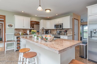 604 Hack Rd, Dalton, PA 18414 - photo 7