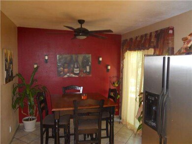 Dinning area off the kitchen