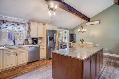 6 Rotterdam Dr, Litchfield, NH 03052 - photo 5